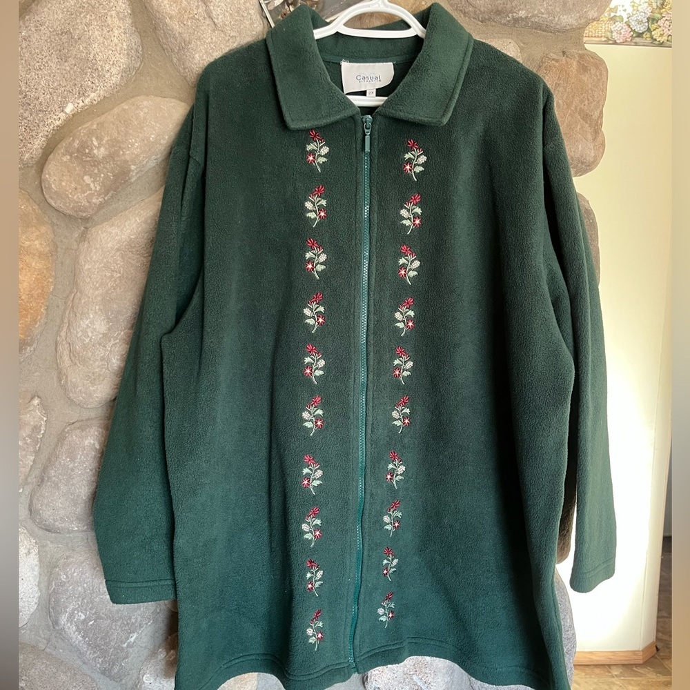 Floral Embroidered Fleece Coat Women’s 2XL